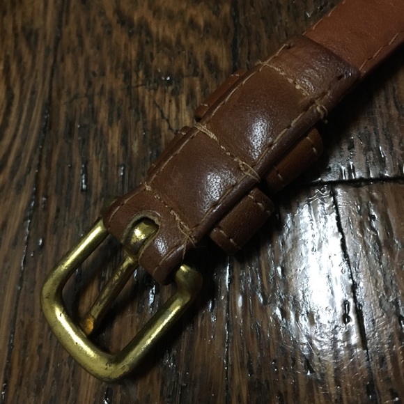 Coach Leather Belt. Made of cowhide and brass - Picture 10 of 16